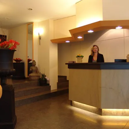 Hotel Cascade Superior Düsseldorf