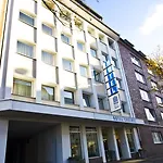 Hotel Cascade Superior Düsseldorf