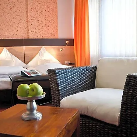 Cascade Superior Hotel Düsseldorf