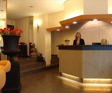 Hotel Cascade Superior Düsseldorf