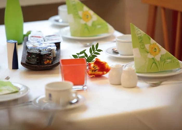 Cascade Superior Отель Дюссельдорф