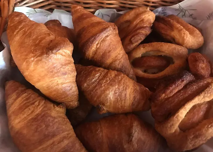 Cascade Superior Hotel