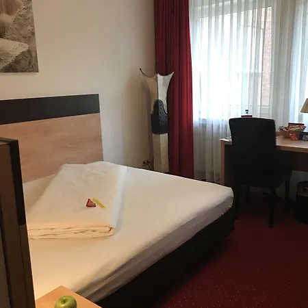 Hotell Cascade Superior Düsseldorf