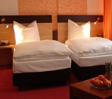 Hotell Cascade Superior Düsseldorf